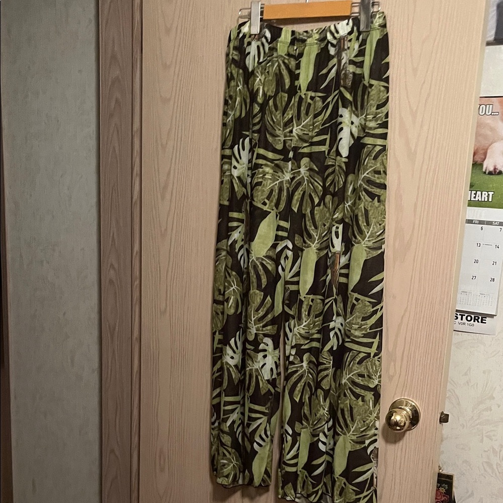 Tropical Leaf Print Wide-Leg Pants With Tigers.